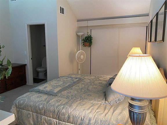 5th image of 12600 Melville Dr APT 318
