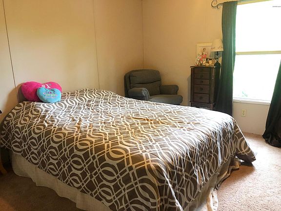5th image of 3266 Sanford Dr