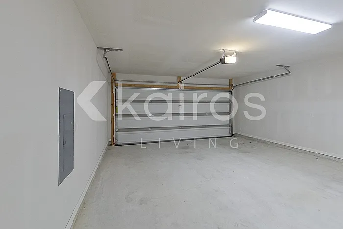 113 Yardley Ct — Photo 17