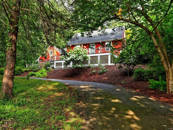 643 Dogwood Road, Orange, CT 06477