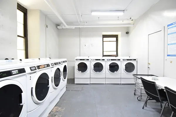 Rented by Bold New York | media 10