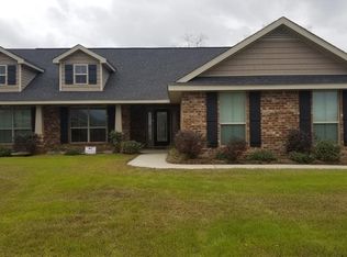 9813 Winchester Dr S, Semmes, AL 36575