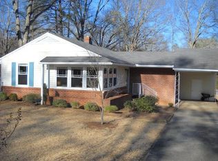 180 Crestview Cir, Athens, GA 30606