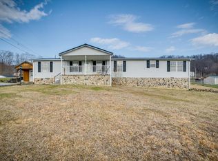 198 Raven Ridge Dr, Raven, VA 24639