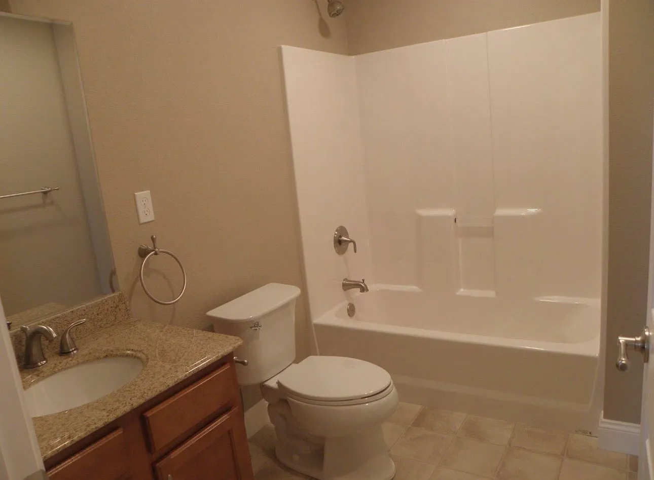 1 bed, $650 — Photo 4