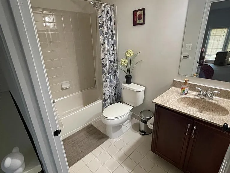 23247 Hanworth St — Photo 27
