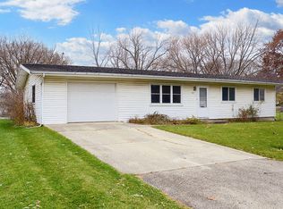 1821 Walnut St, Ottawa, IL 61350