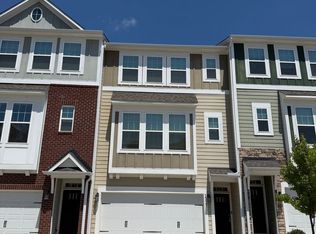 1227 Commack Dr #D1227, Durham, NC 27703
