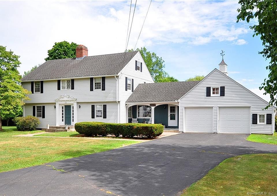 2nd image of 540 Mapleton Ave