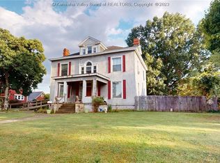 2679 3rd Ave, Huntington, WV 25702