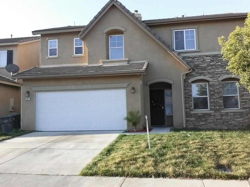 1st image of 22411 Hawthorn Ave