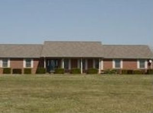 15798 Upper Delaware Rd, Henderson, KY 42420