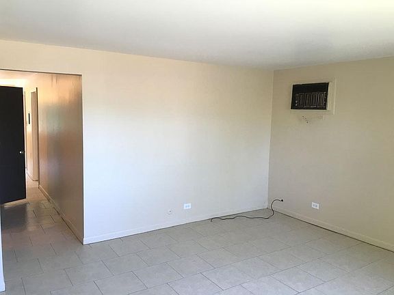 5th image of 336 N Oakwood Ave