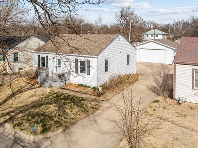 516 W Kirwin Ave, Salina, KS, 67401