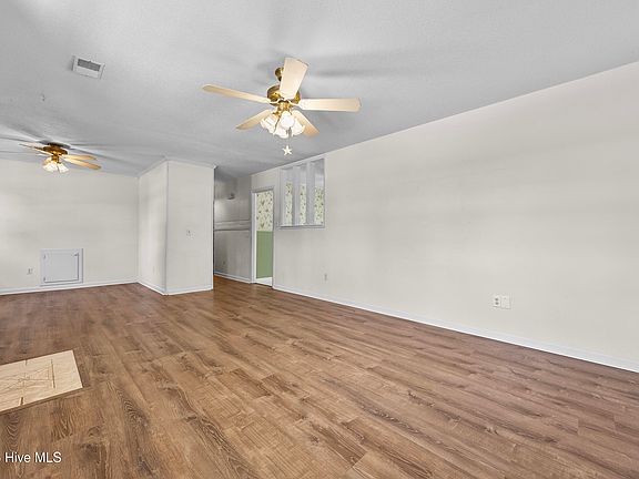 4th image of 514 Cathay Road