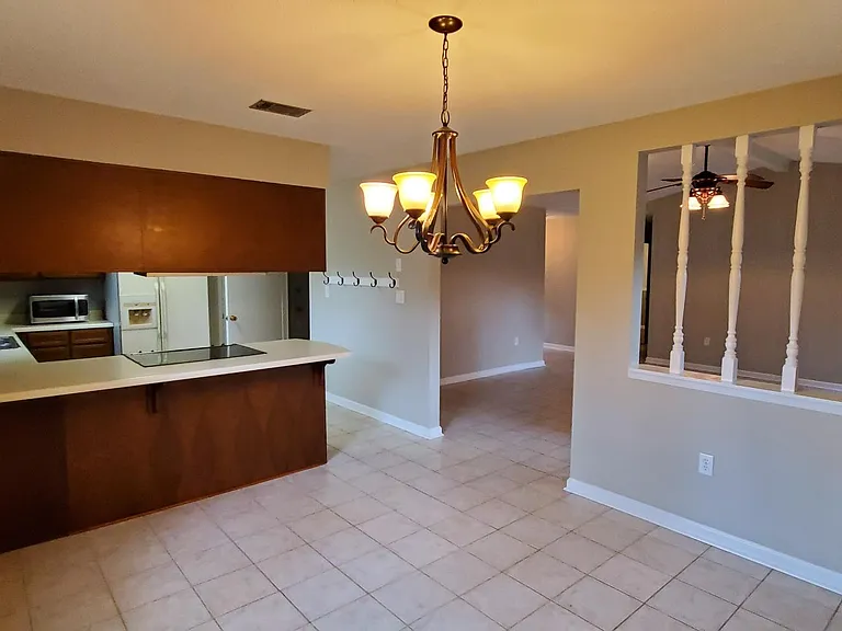 1731 Bayshore Dr — Photo 7