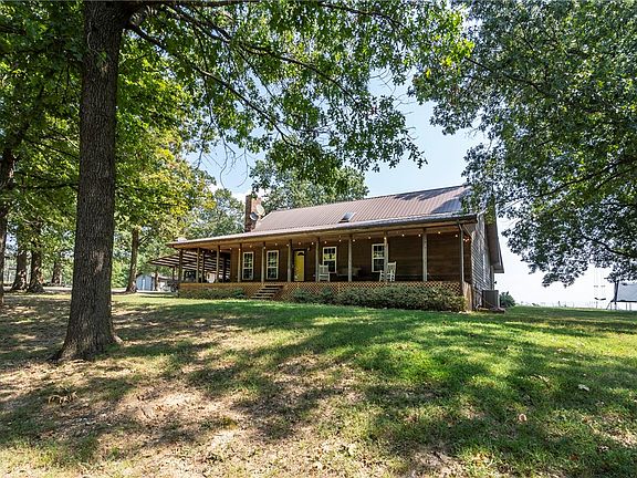 3rd image of 11052 Bredehoeft Rd