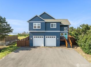 193 Marine View Dr SE, Ocean Shores, WA