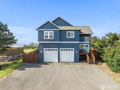 193 Marine View Drive SE, Ocean Shores, WA, 98569
