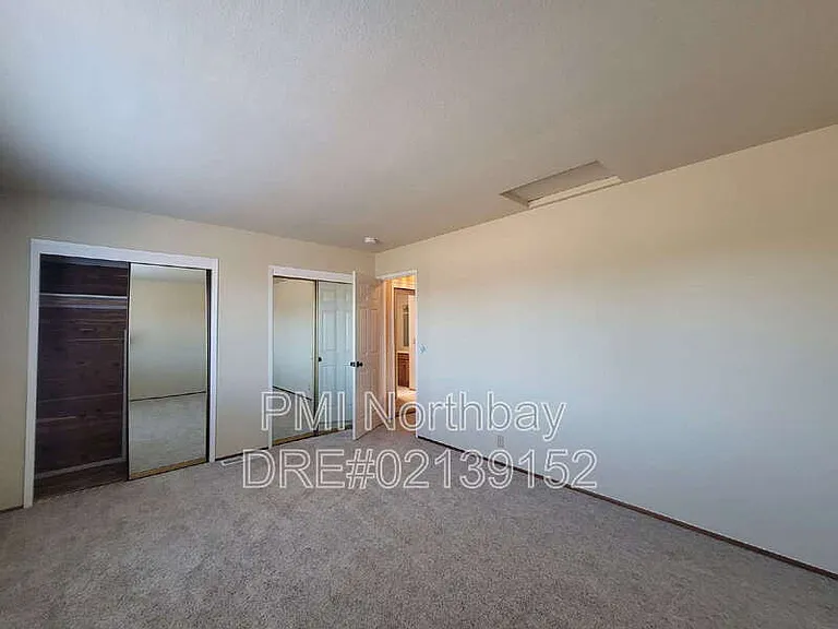 2842 Vista Grande — Photo 12