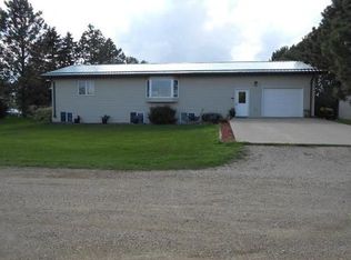 505 5th St SW, Forman, ND 58032