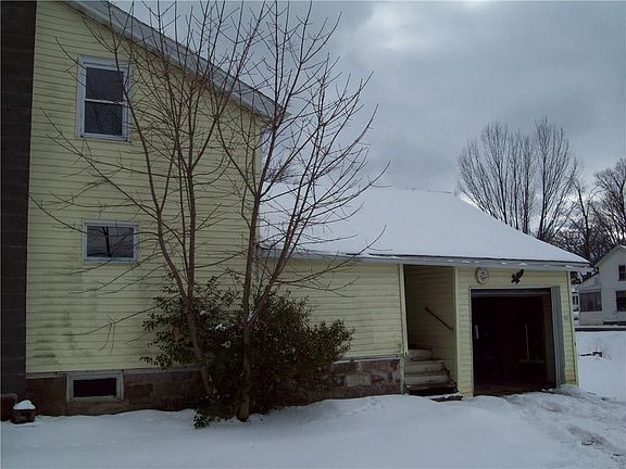 2nd image of 5987 Jefferson St