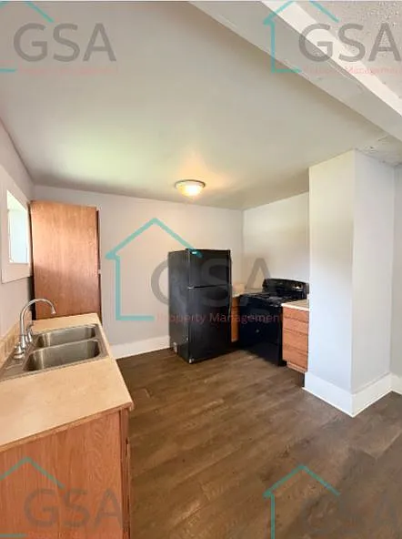 2 bed, $950 — Photo 4