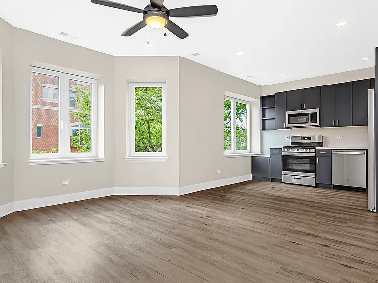 3502 N Wilton Ave #1 — Photo 1
