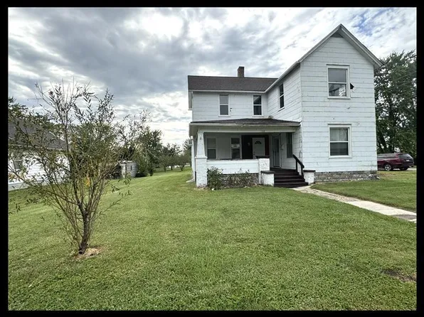 508 Bloomington St, Bevier, MO 63532