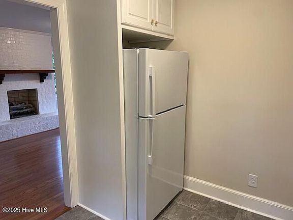 5th image of 303 Ridge Road NW