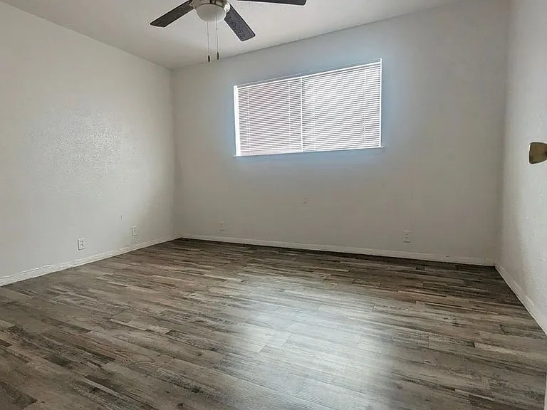 4609 Monarch St — Photo 37