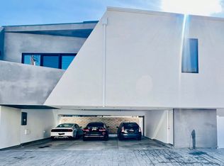 1318 Harvard St #E, Santa Monica, CA 90404