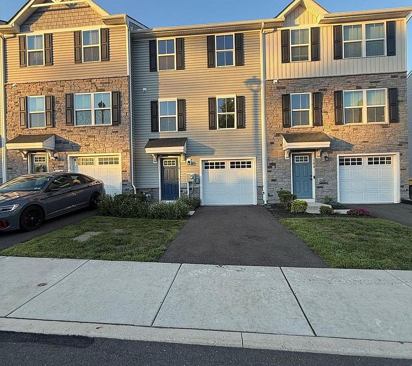 1st image of 110 Van Fleet Cir