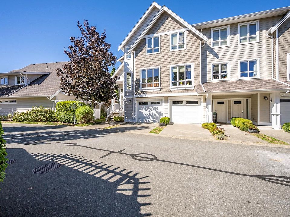 1st image of 700 Lancaster Way #17