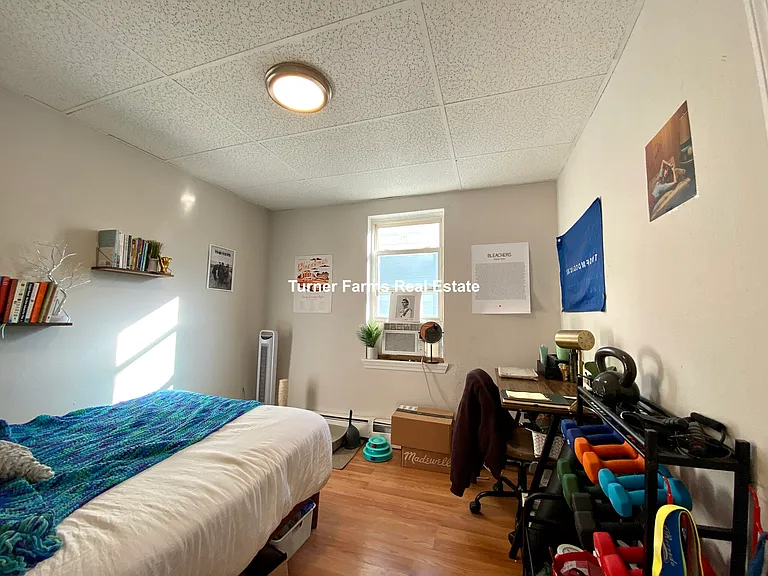 1572 Tremont St — Photo 23