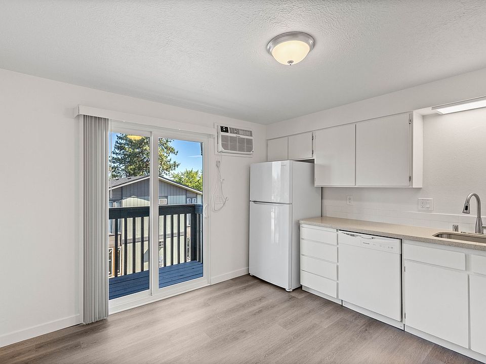 Greenwood Apartments 70017025 N Atlantic St Spokane WA Zillow