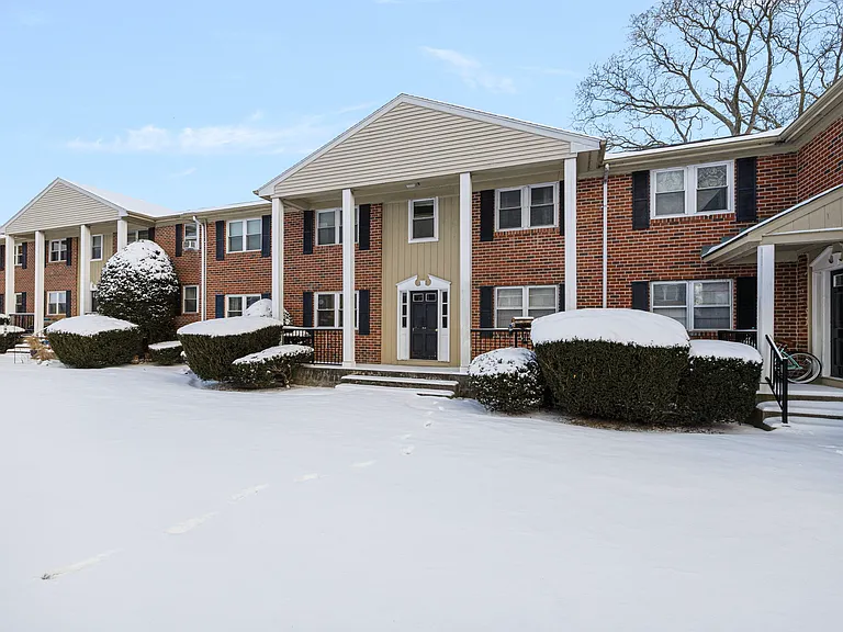 70 Carroll Ave #1009 — Photo 23
