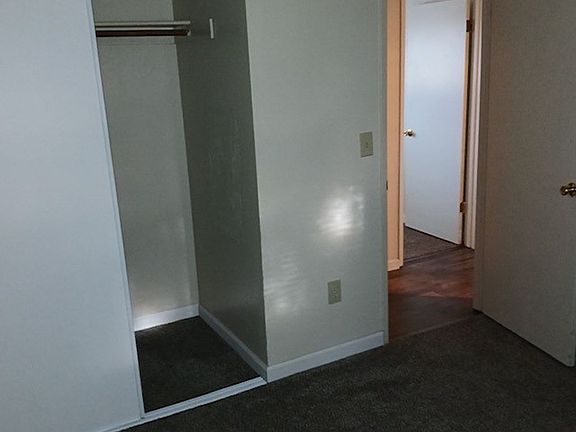 3rd image of 25710-25730 Clay St #25730-01