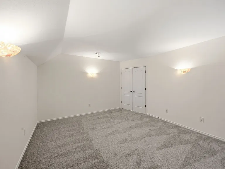 12007 S Redbud St — Photo 25