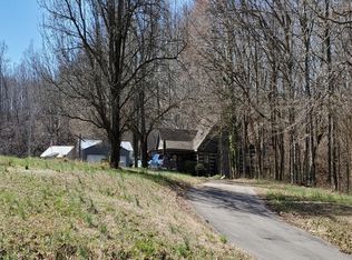 695 Old Florence Pulaski Rd, Leoma, TN 38468