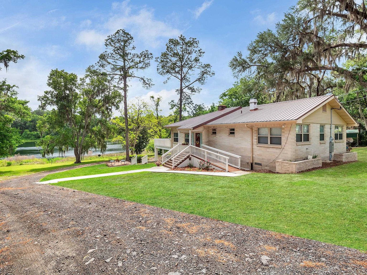 238 NE Brickyard Pond Ave, Madison, FL 32340 Zillow