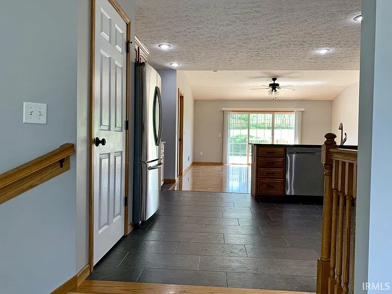 1209 W Aspen Ct — Photo 31