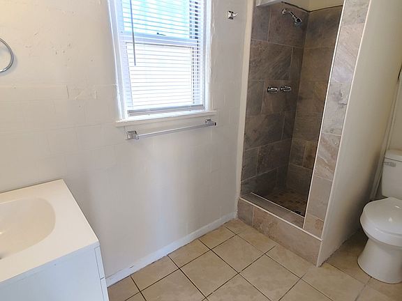 4th image of 4223 Central Ave NE #8