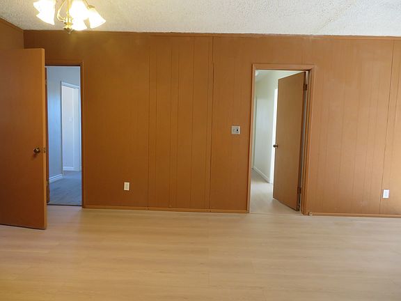 5th image of 6522 Oak Ave