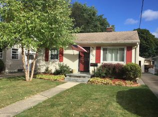 301 E Willard Ave, Lansing, MI 48910