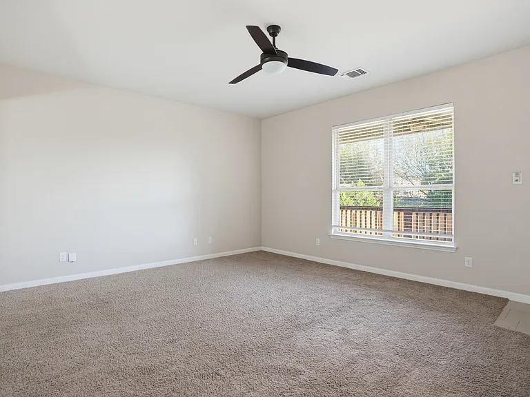 15136 Pandion Dr — Photo 27