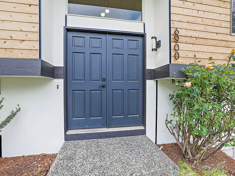 6900 131st Ave SE — Photo 3