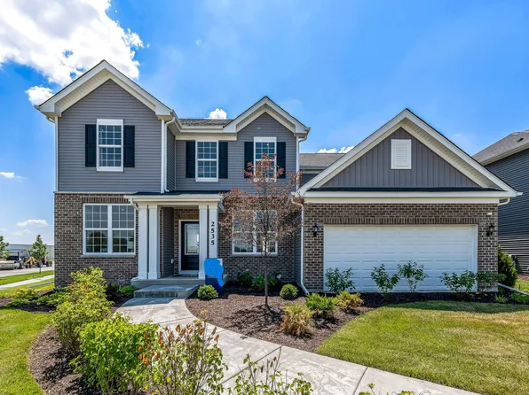 3237 Peyton Cir, Aurora, IL 60503