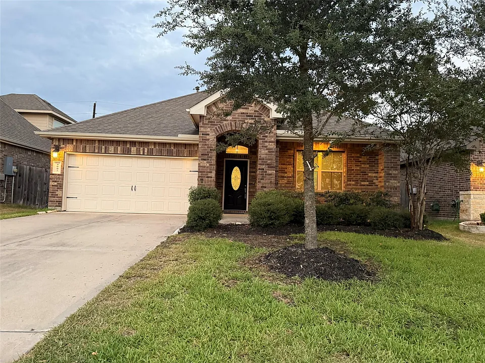 4007 Prairie Landing Ln