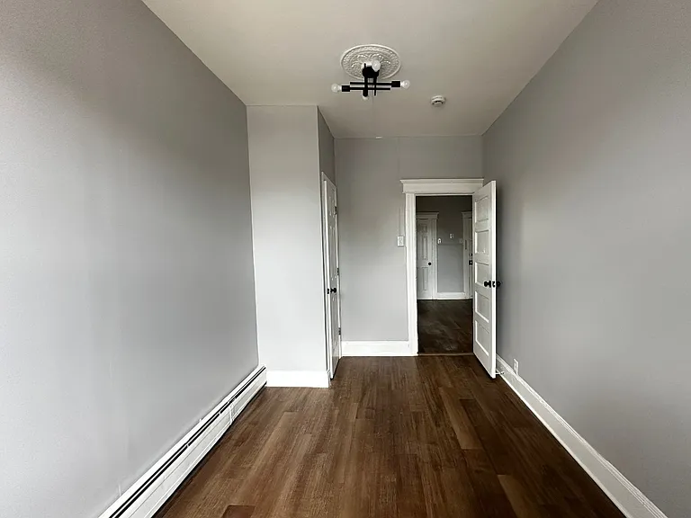 1591 Kennedy Blvd #5A — Photo 3